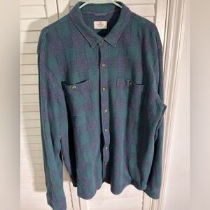 Marine Layer Forrest and Dark Blue Plaid Shirt